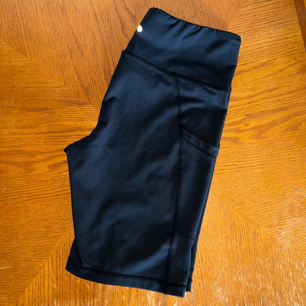 BRAND NEW BIKE SHORTS